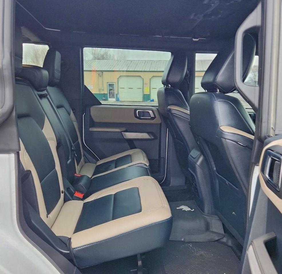 2023 FORD BRONCO BASE photo 10