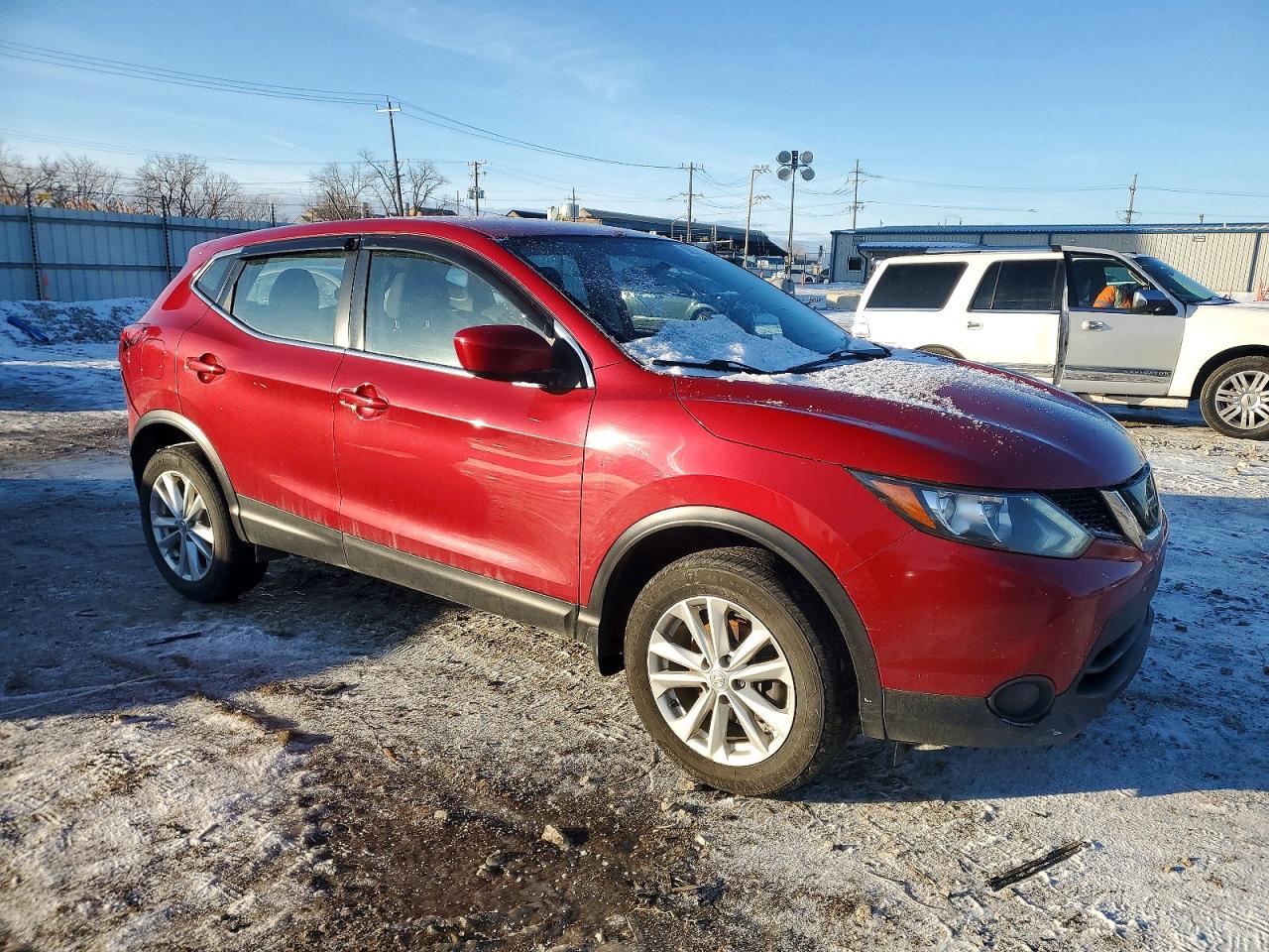 2018 NISSAN ROGUE SPORT S photo 4