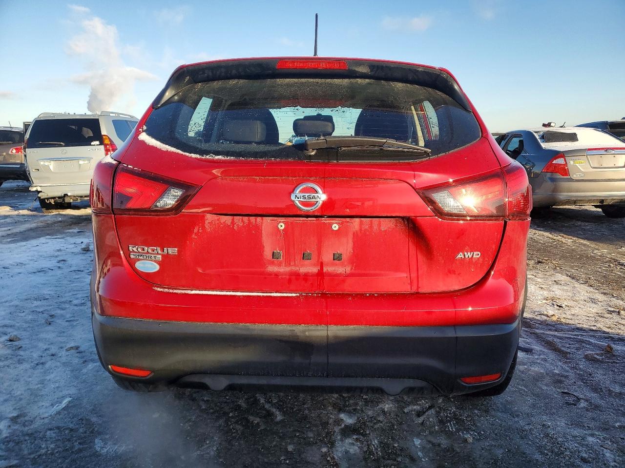 2018 NISSAN ROGUE SPORT S photo 6