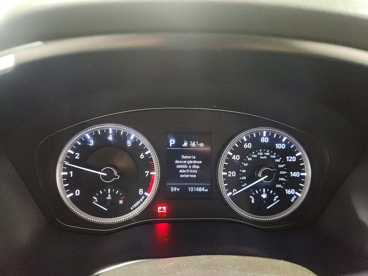 2019 HYUNDAI SANTA FE SE photo 9
