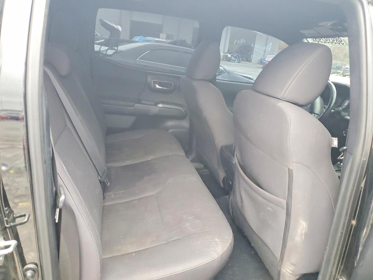 2017 TOYOTA TACOMA DOUBLE CAB photo 10