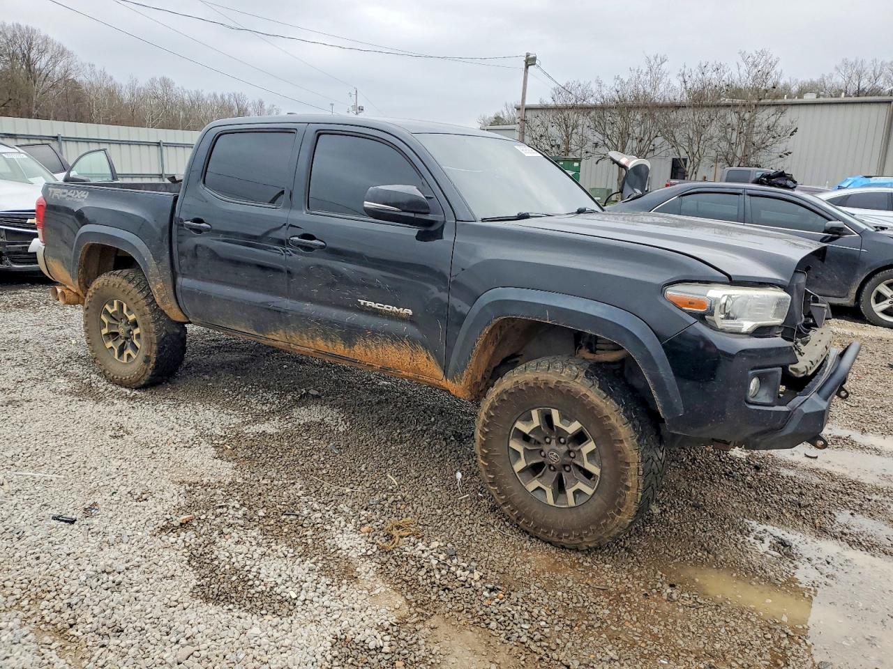 2017 TOYOTA TACOMA DOUBLE CAB photo 4