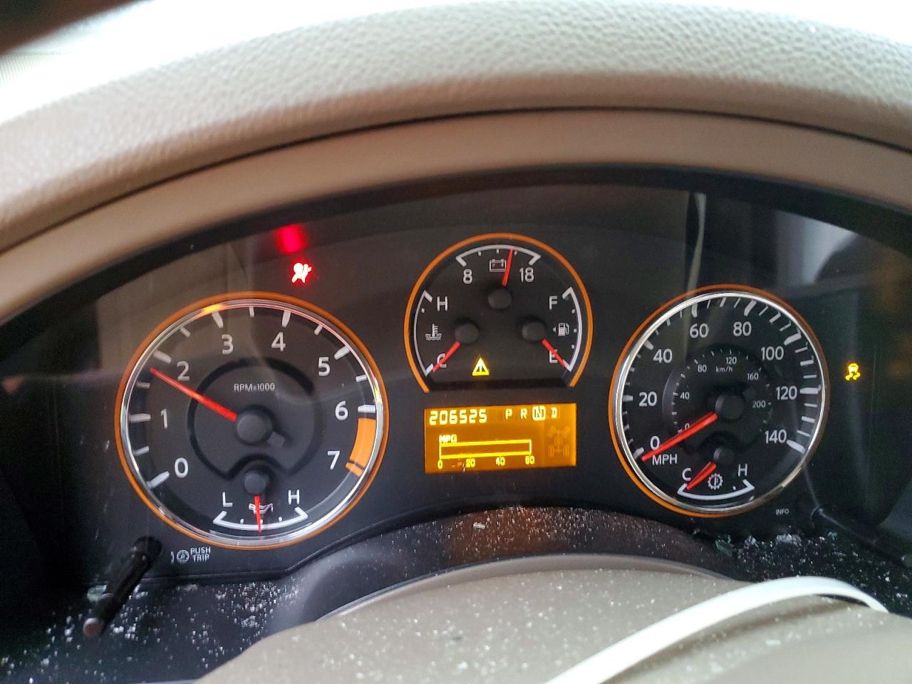 2014 NISSAN ARMADA SV photo 8