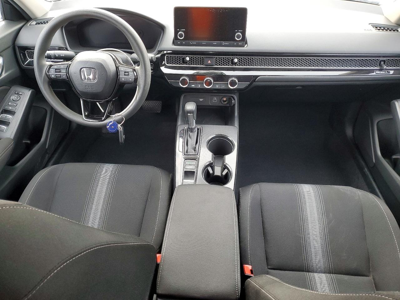 2024 HONDA CIVIC LX photo 8
