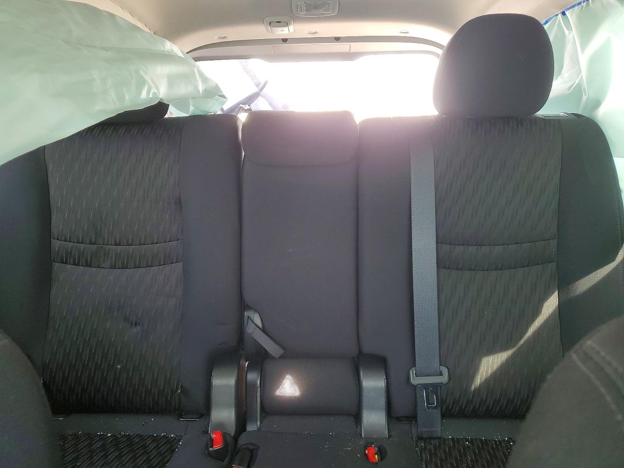 2019 NISSAN ROGUE S photo 10