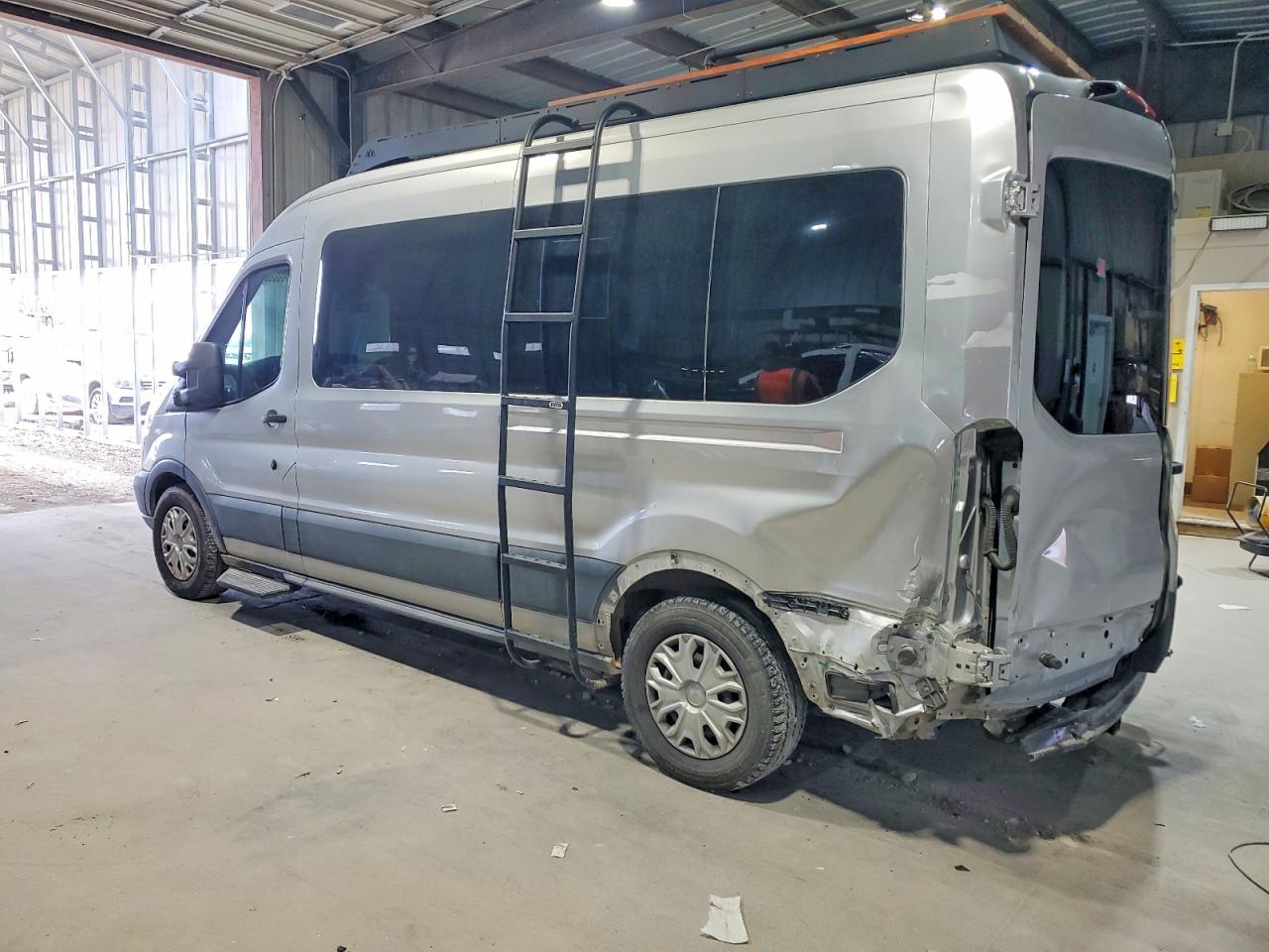 2018 FORD TRANSIT T-350 photo 2