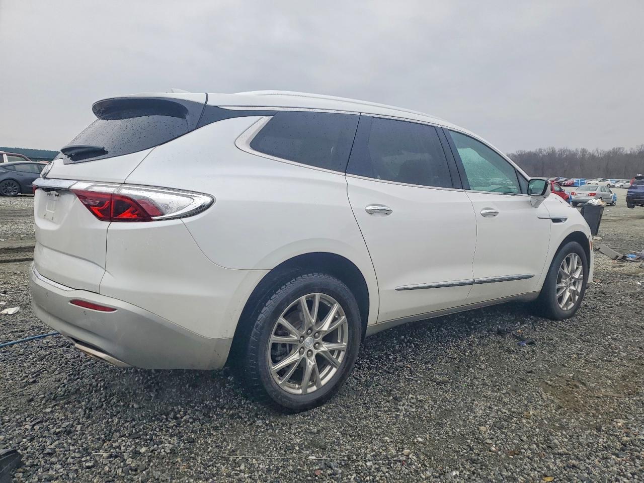 2022 BUICK ENCLAVE PREMIUM photo 3