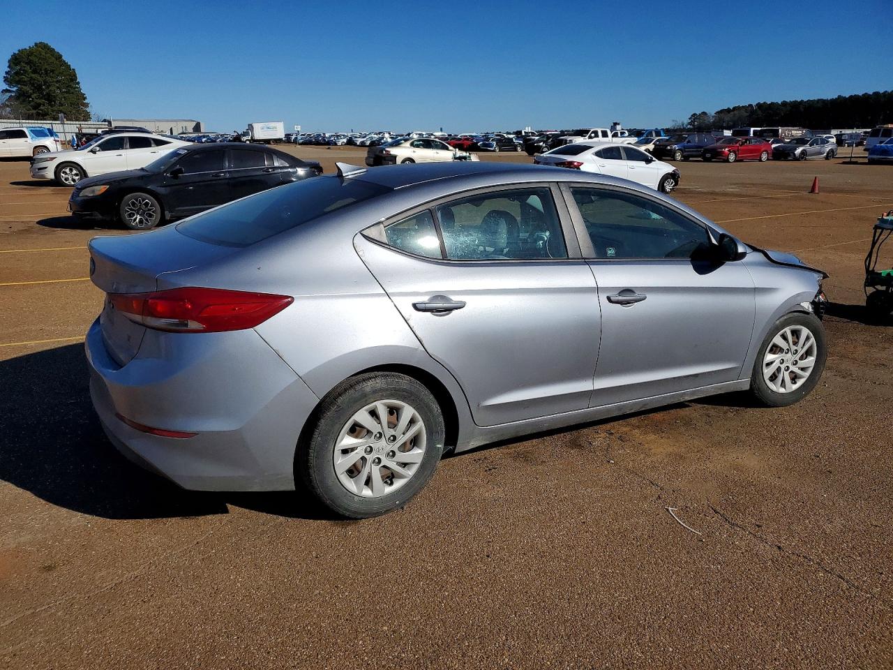 2017 HYUNDAI ELANTRA SE photo 3