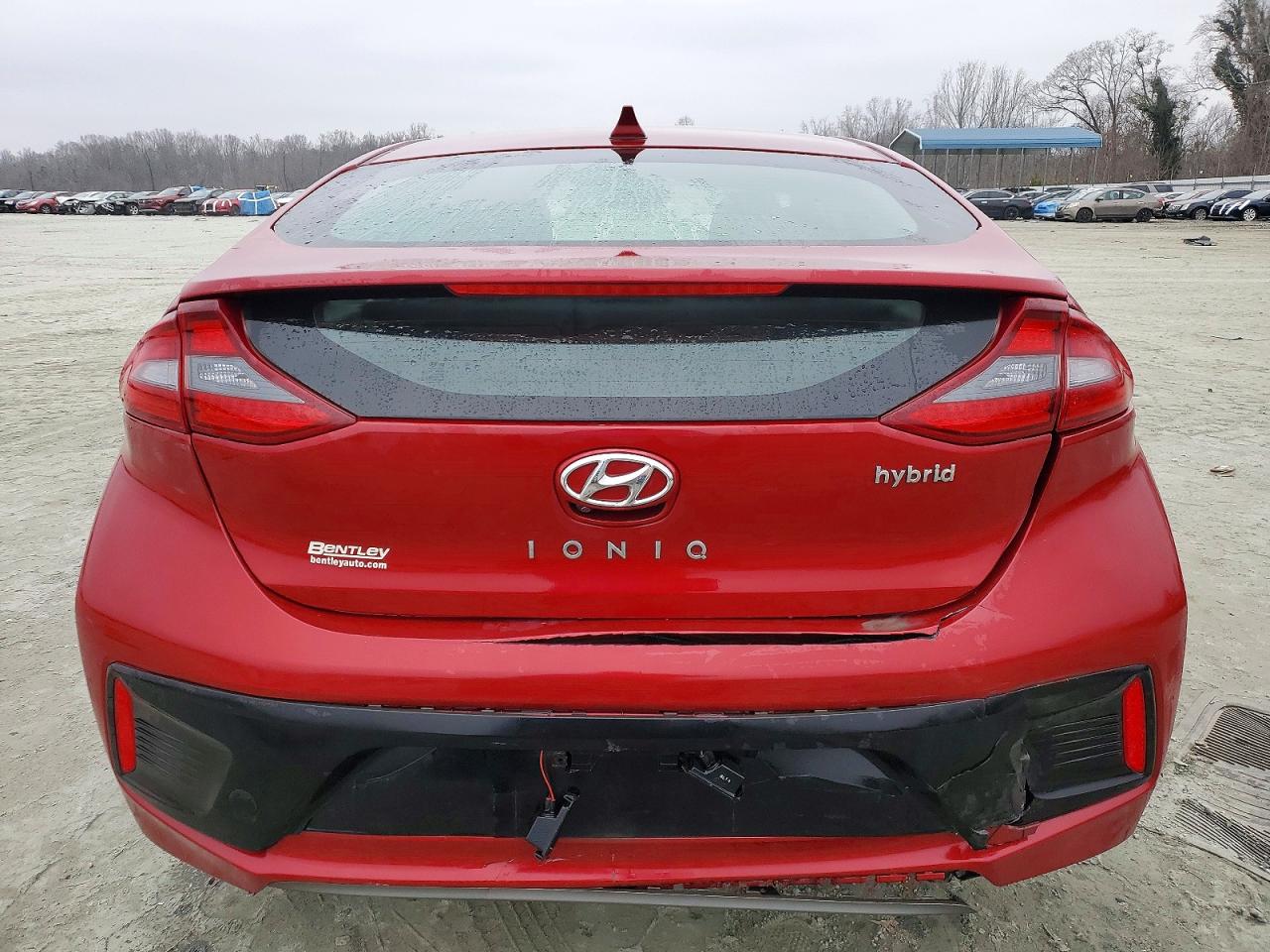2019 HYUNDAI IONIQ SEL photo 6