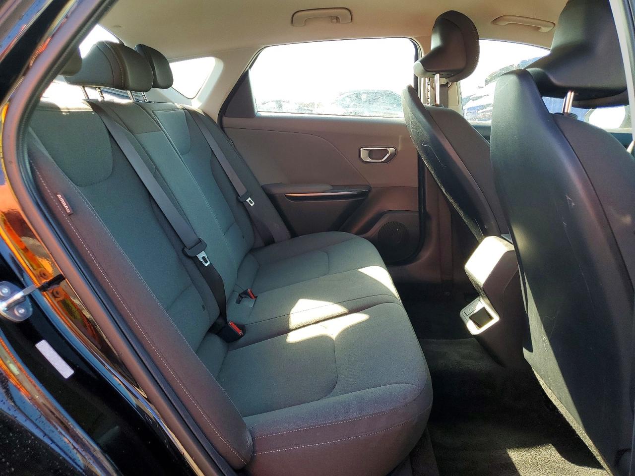 2025 KIA K4 LX photo 10