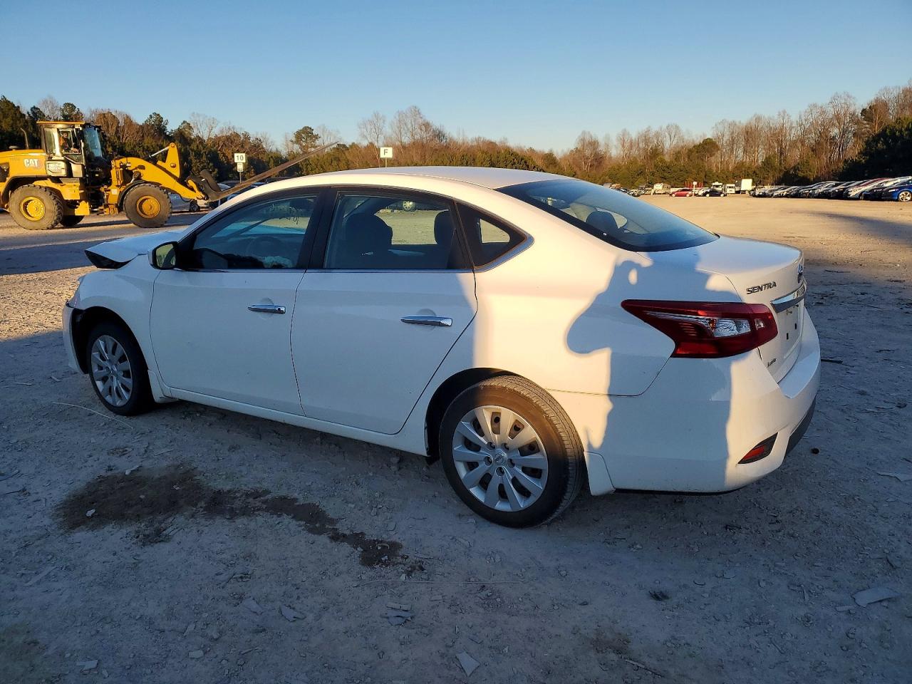 2019 NISSAN SENTRA S photo 2
