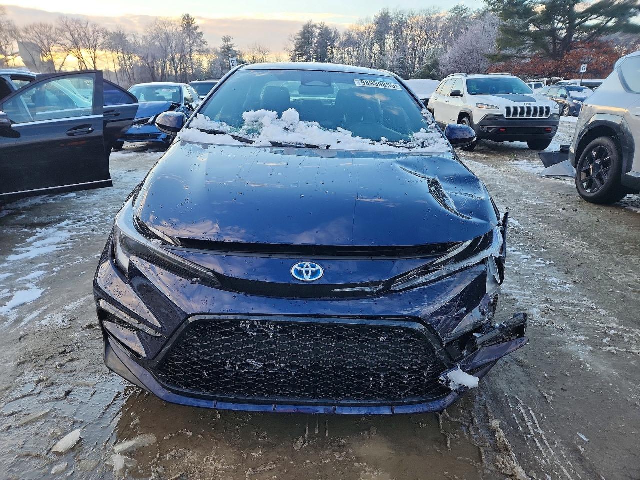 2023 TOYOTA COROLLA LE photo 5