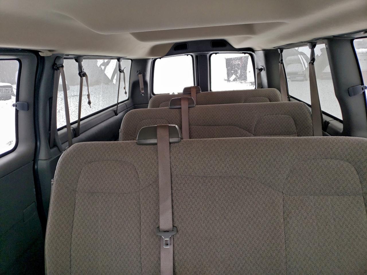 2024 CHEVROLET EXPRESS G3500 LT photo 10