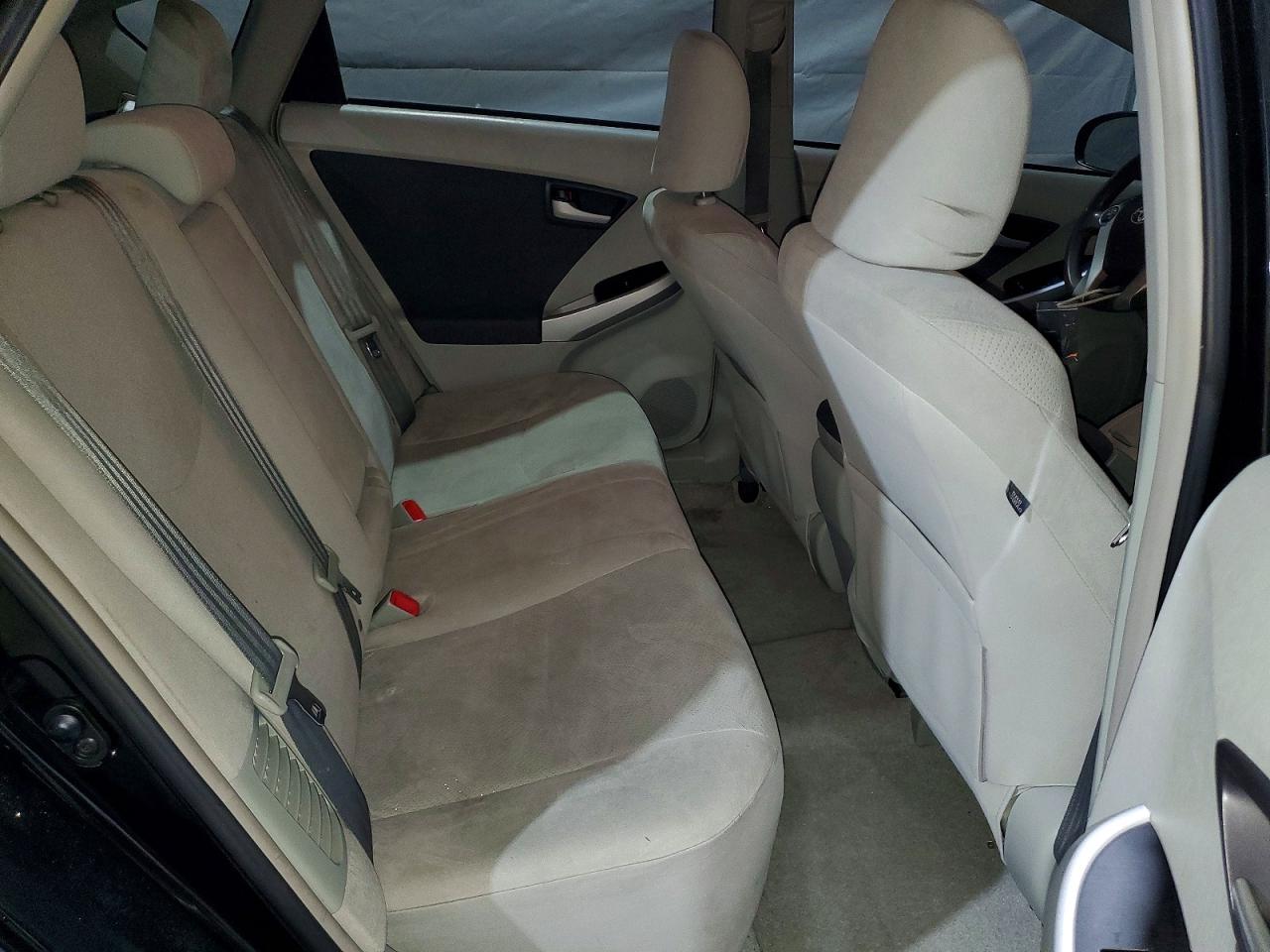 2010 TOYOTA PRIUS photo 19