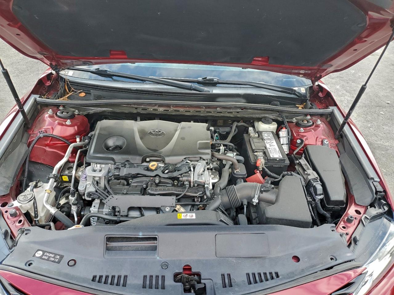 2020 TOYOTA CAMRY LE photo 11