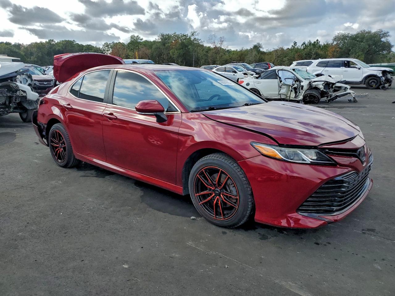 2020 TOYOTA CAMRY LE photo 4