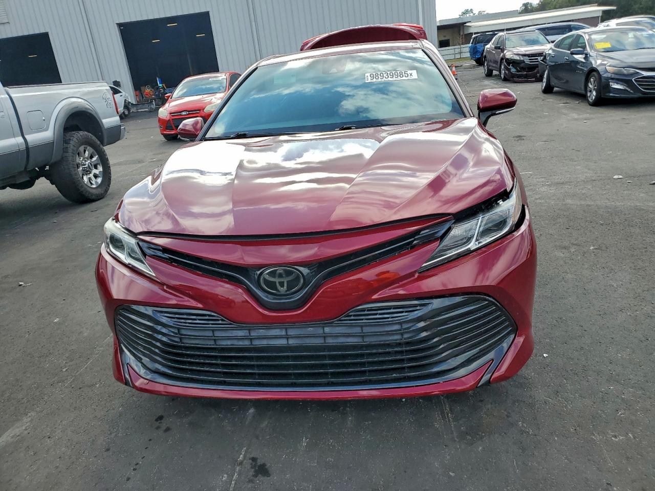 2020 TOYOTA CAMRY LE photo 5