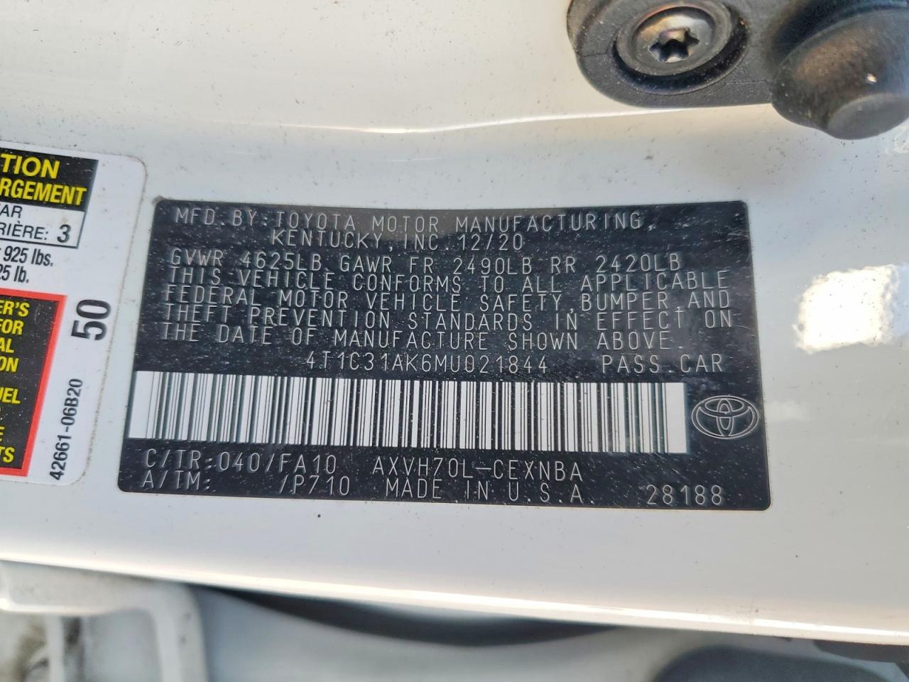 2021 TOYOTA CAMRY LE photo 12