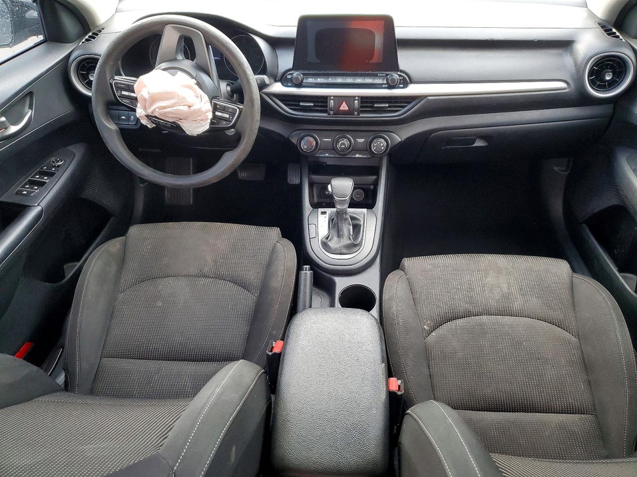 2020 KIA FORTE FE photo 8