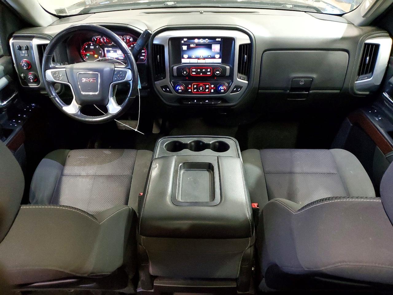 2015 GMC SIERRA K1500 SLE photo 8