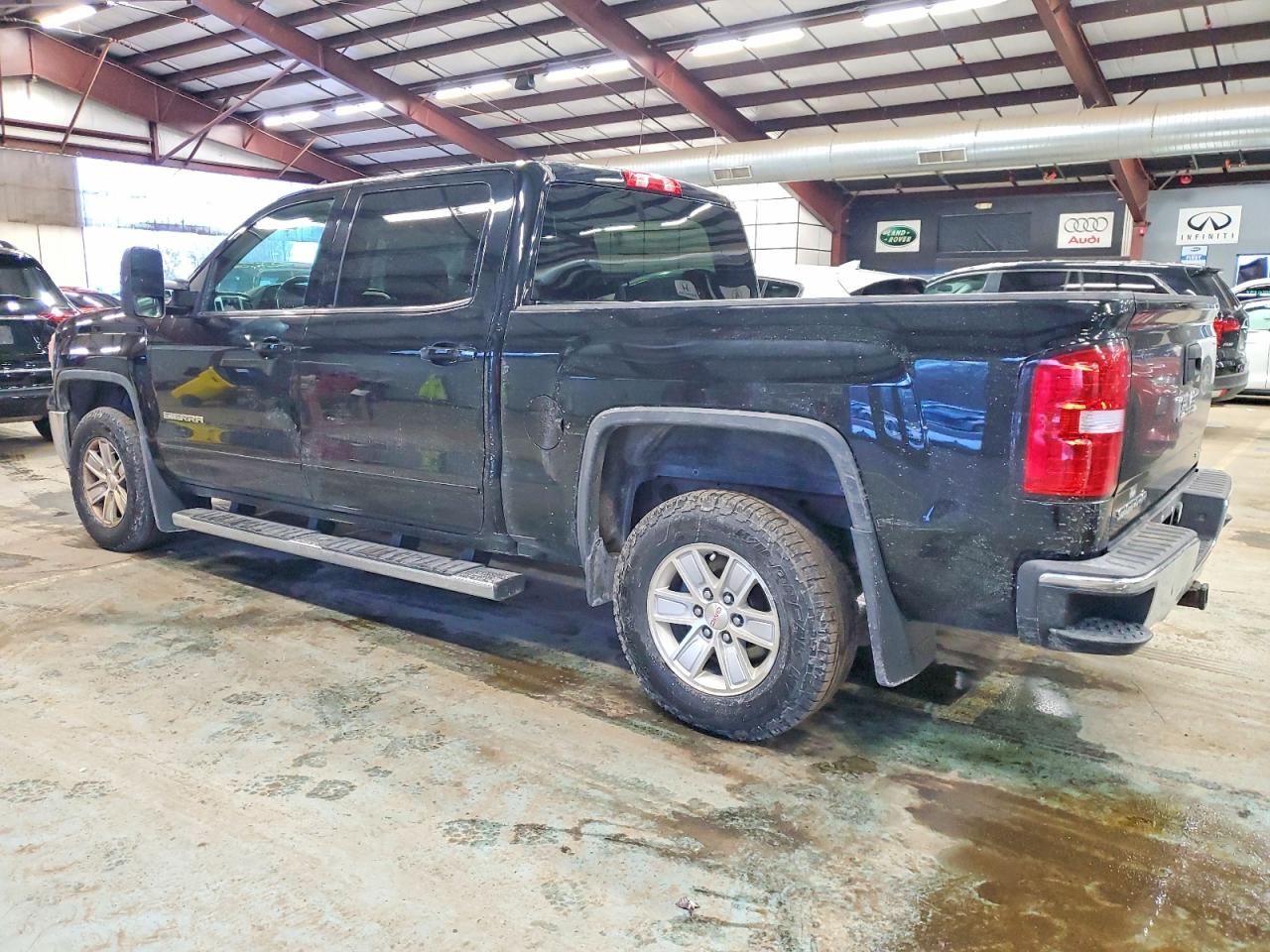 2015 GMC SIERRA K1500 SLE photo 2