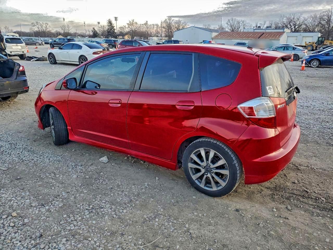 2013 HONDA FIT SPORT photo 2