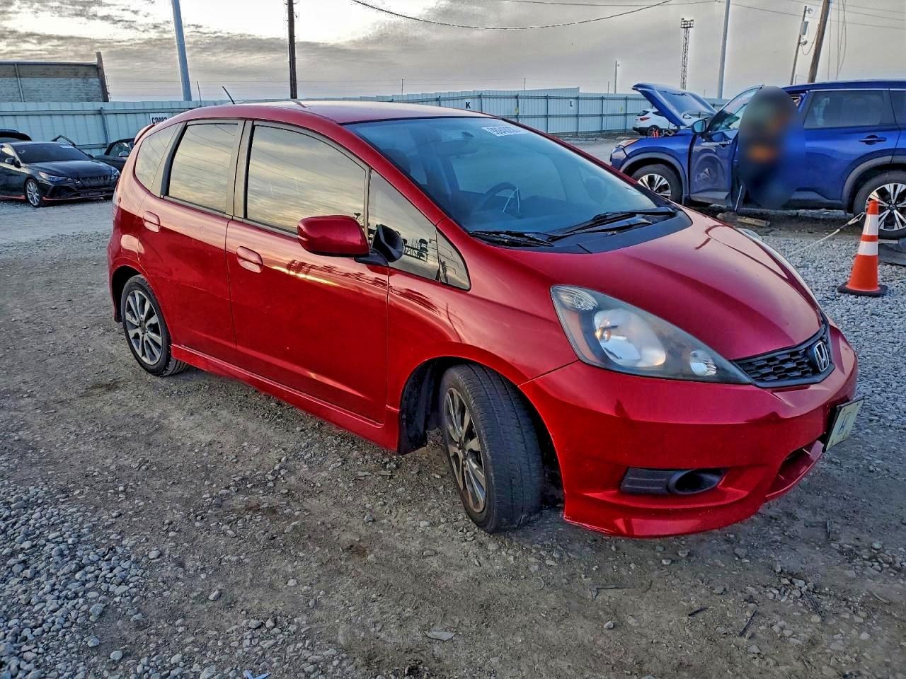 2013 HONDA FIT SPORT photo 4