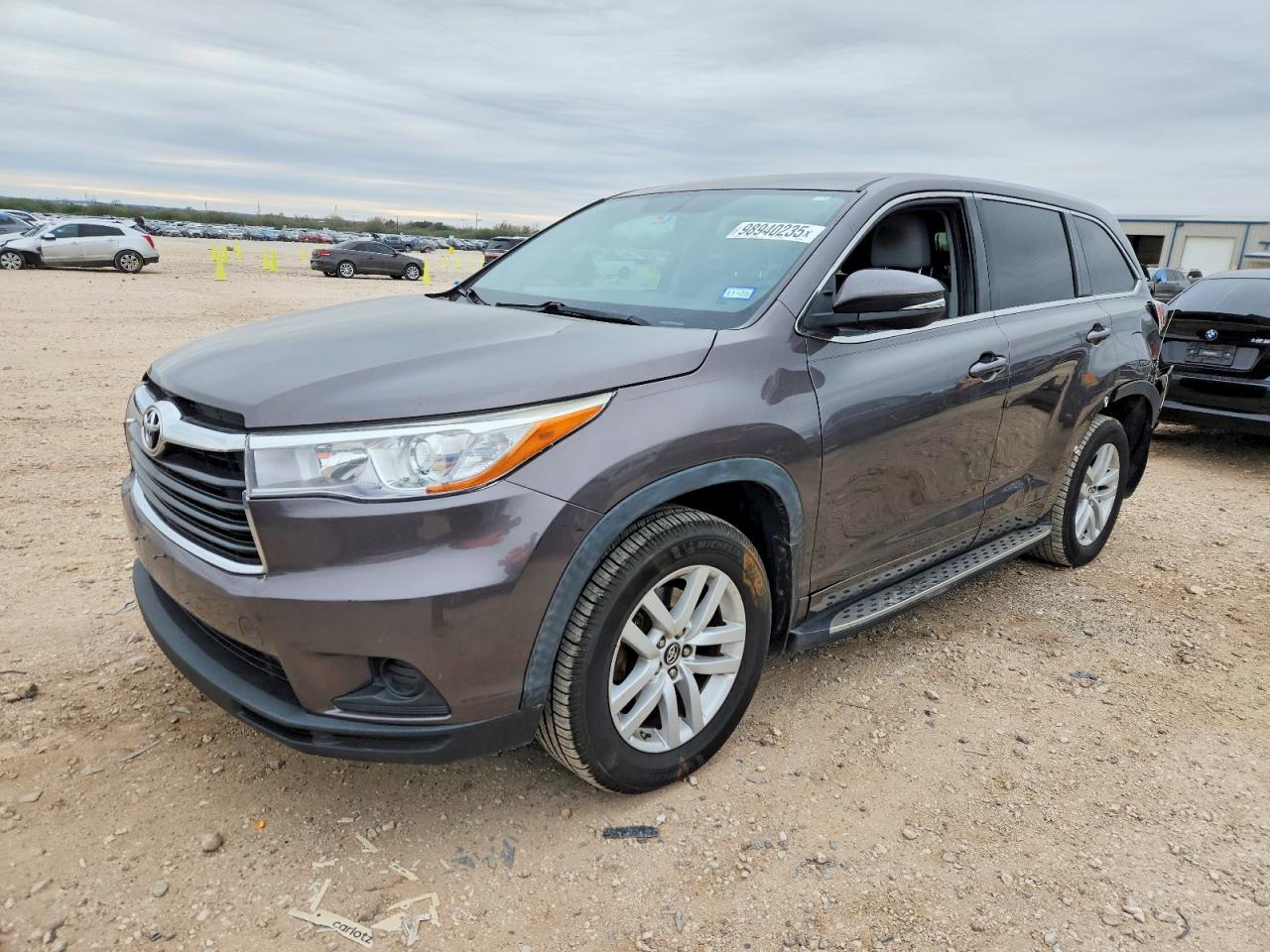 2016 TOYOTA HIGHLANDER