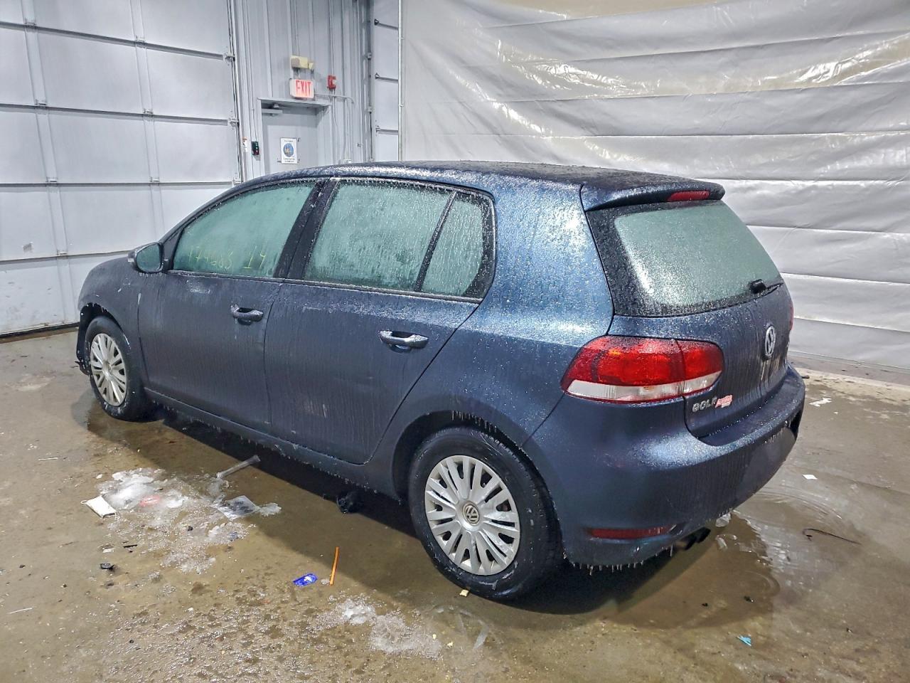 2012 VOLKSWAGEN GOLF photo 2