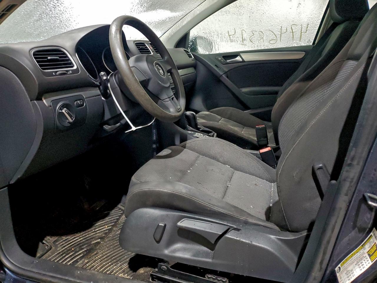 2012 VOLKSWAGEN GOLF photo 7