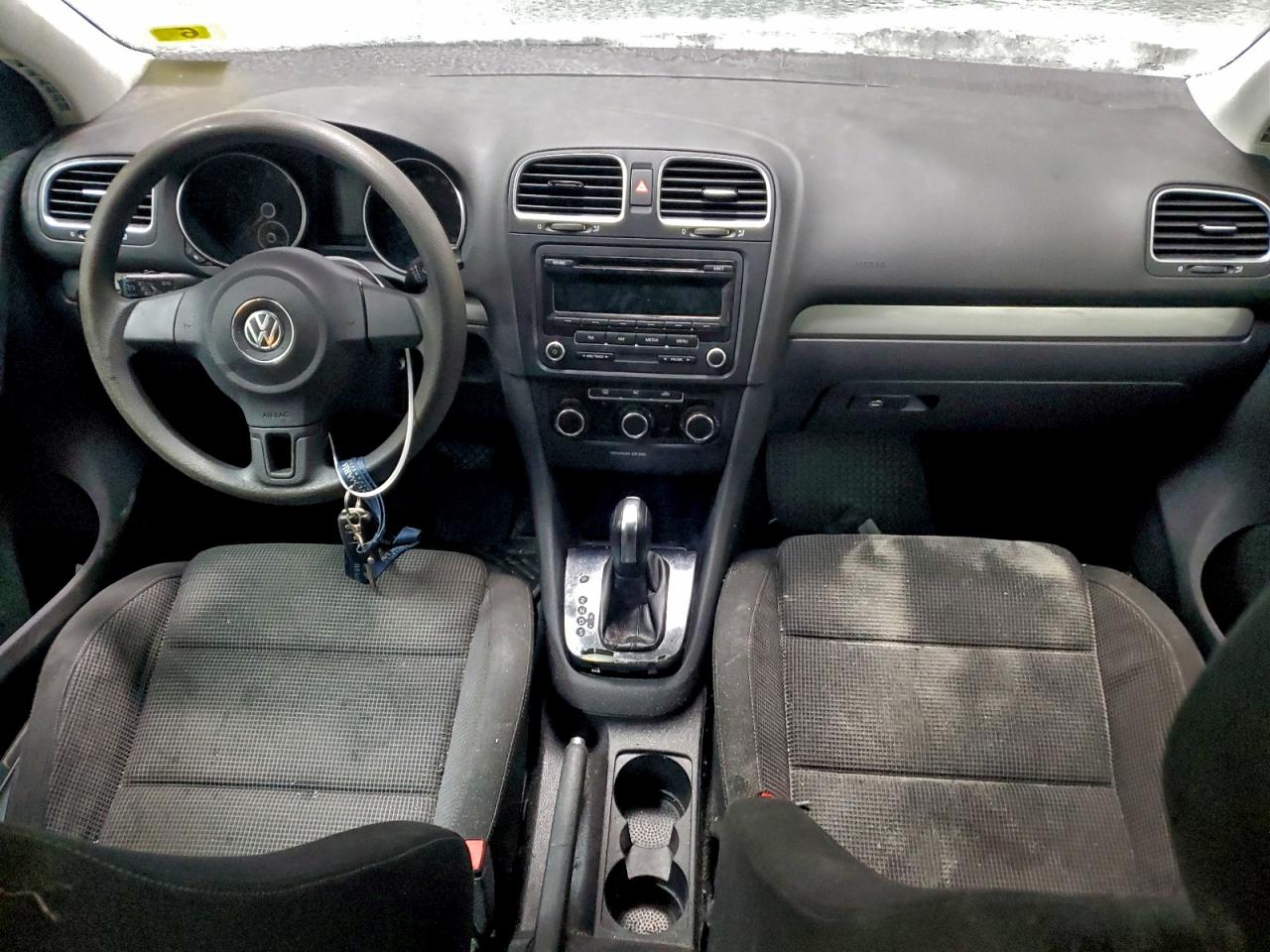 2012 VOLKSWAGEN GOLF photo 8