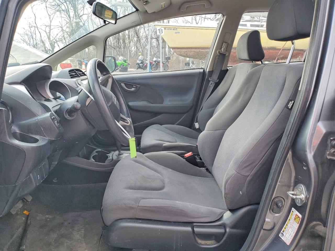 2013 HONDA FIT photo 7