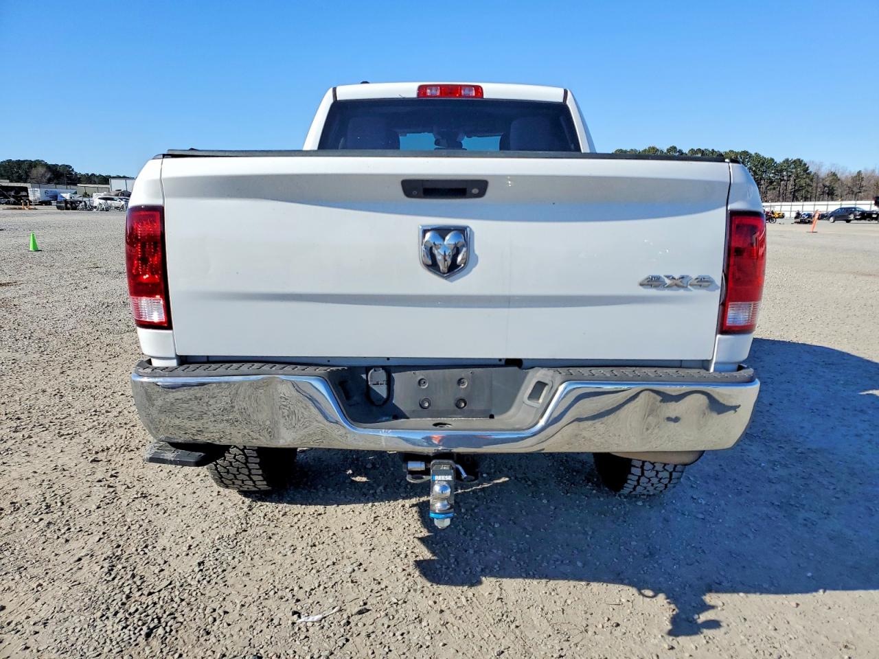 2017 RAM 1500 ST photo 6