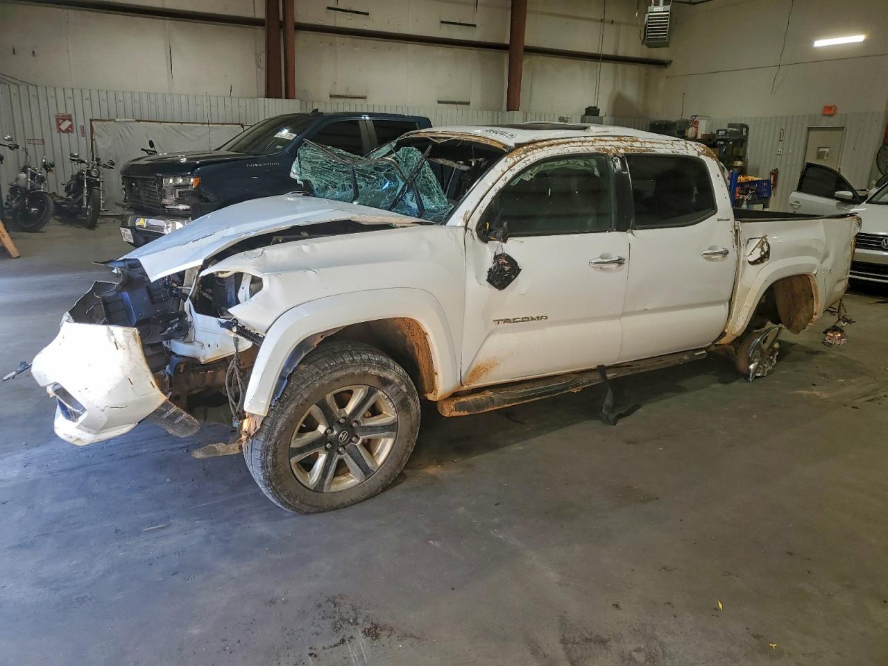 2017 TOYOTA TACOMA