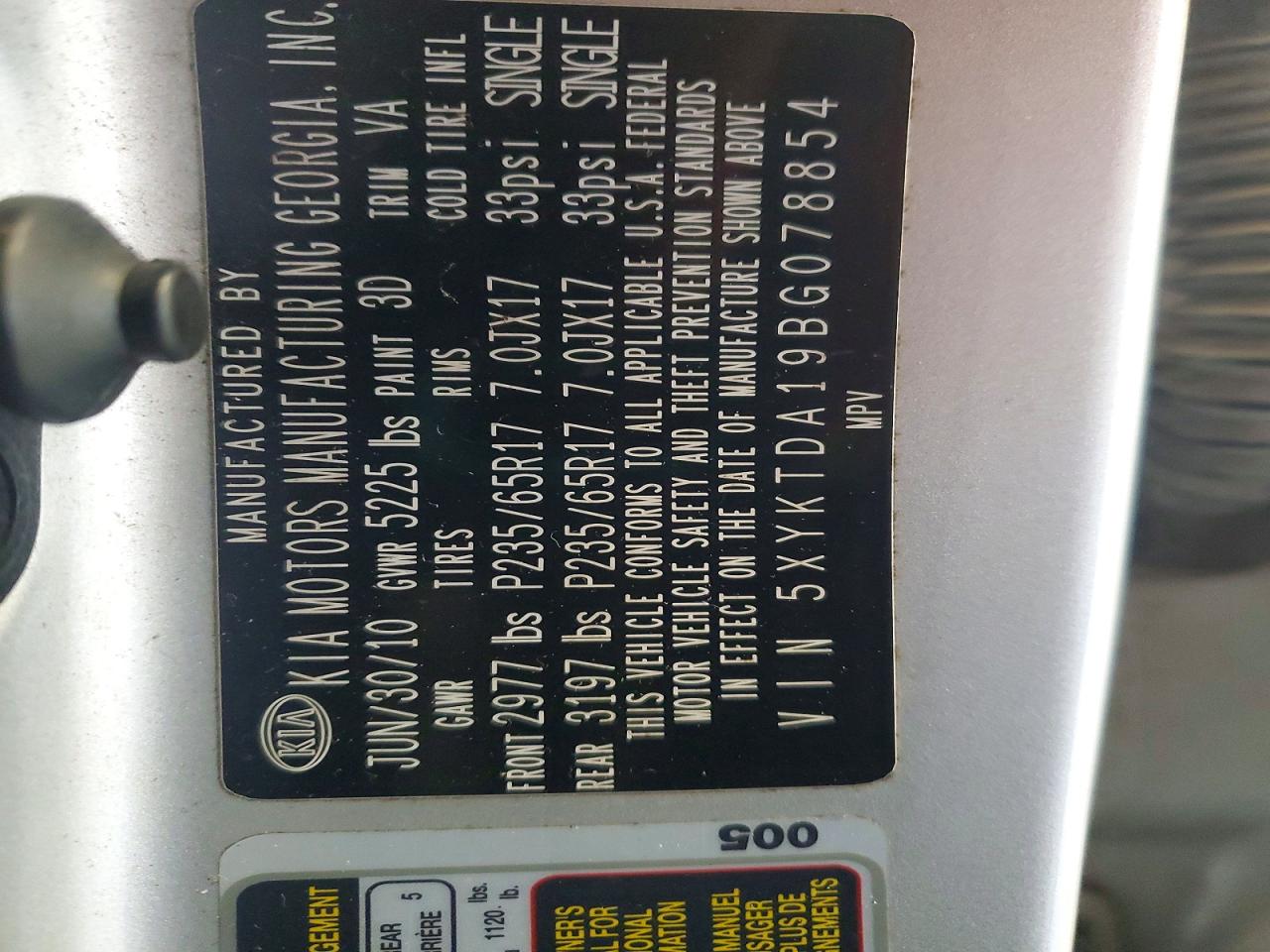 2011 KIA SORENTO BASE photo 13