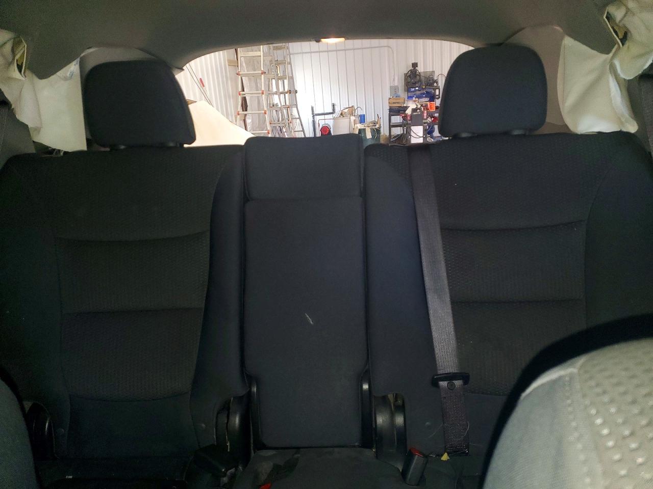 2011 KIA SORENTO BASE photo 10