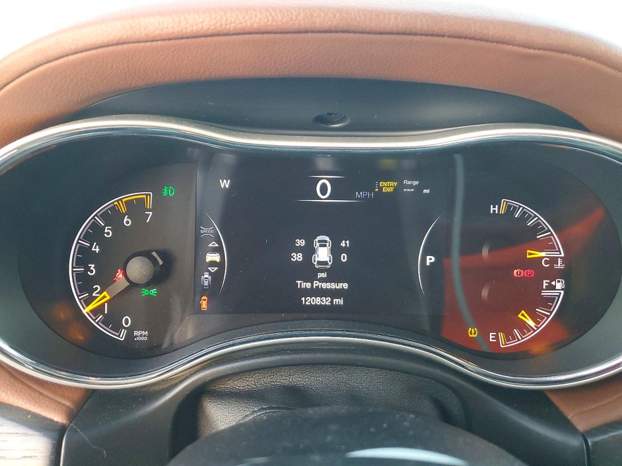 2018 JEEP GRAND CHEROKEE SUMMIT photo 9