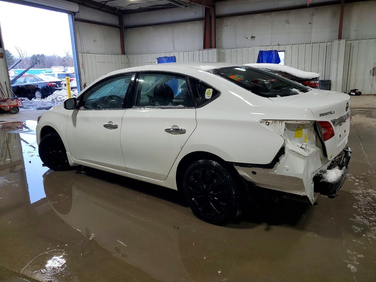 2016 NISSAN SENTRA S photo 3