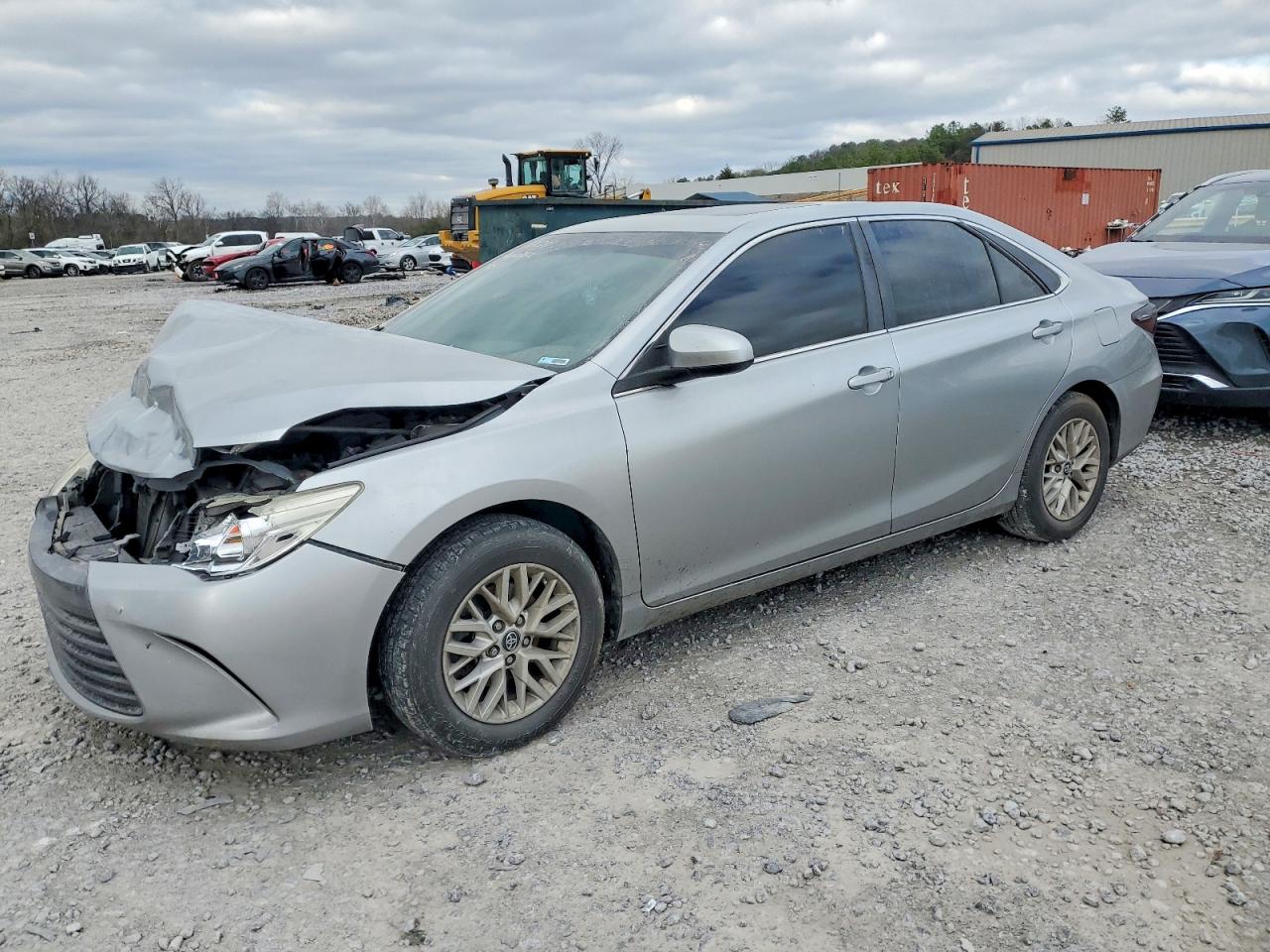 2017 TOYOTA CAMRY