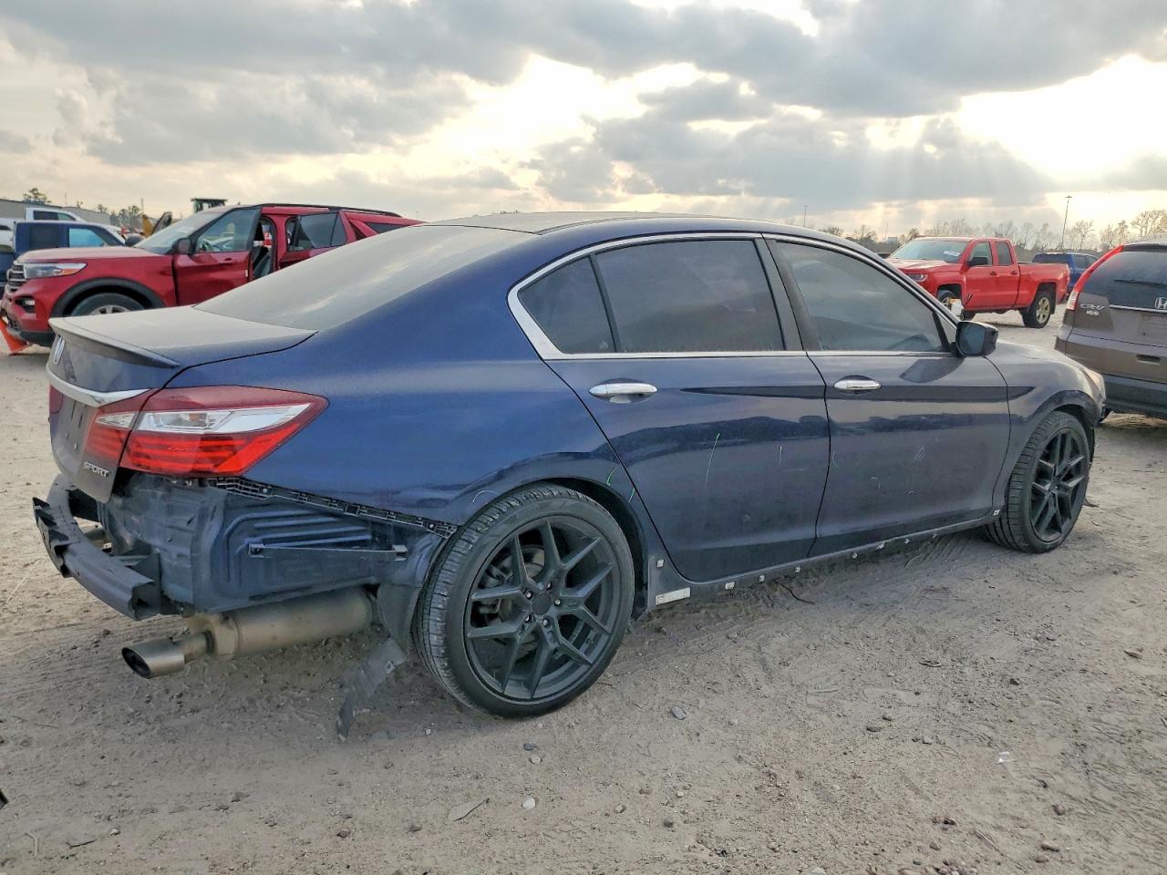 2016 HONDA ACCORD SPORT photo 3