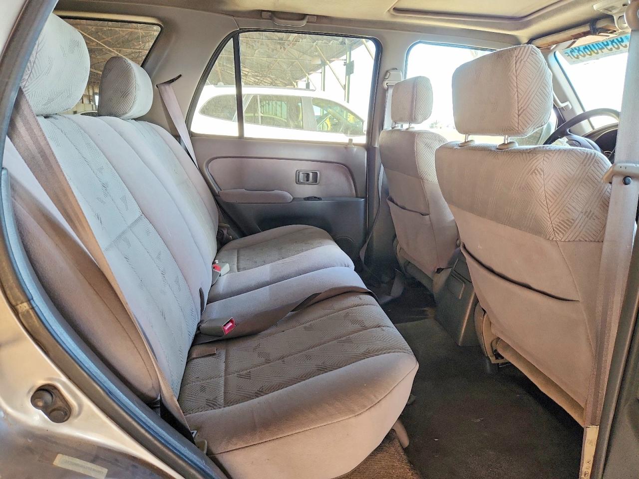 2001 TOYOTA 4RUNNER SR5 photo 11