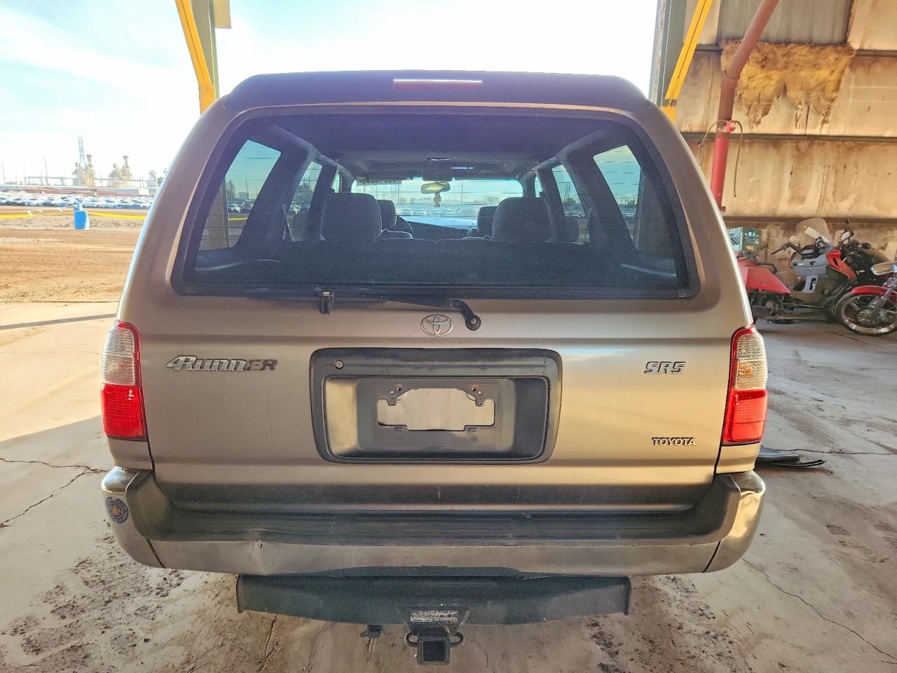2001 TOYOTA 4RUNNER SR5 photo 6