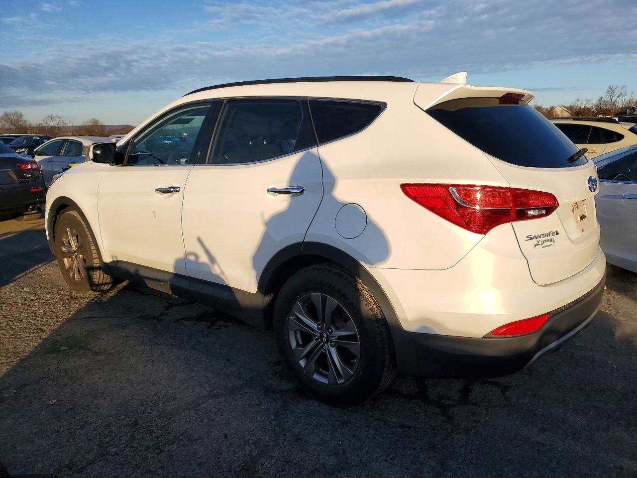 2016 HYUNDAI SANTA FE SPORT photo 2