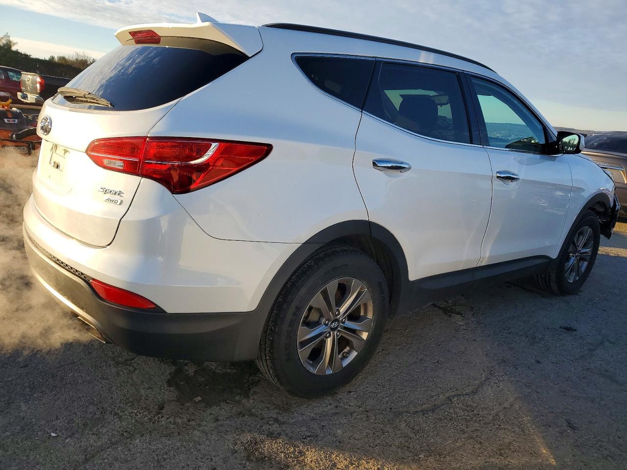 2016 HYUNDAI SANTA FE SPORT photo 3