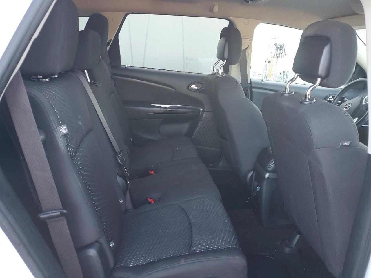 2017 DODGE JOURNEY SE photo 11