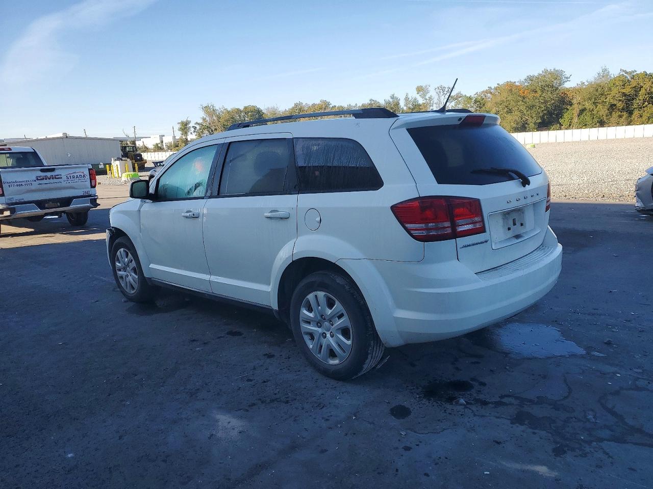 2017 DODGE JOURNEY SE photo 2