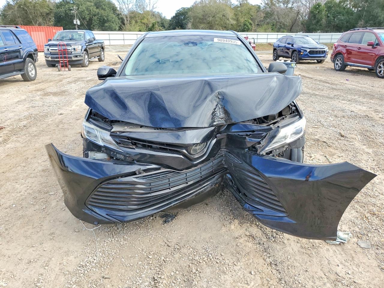 2018 TOYOTA CAMRY L photo 5