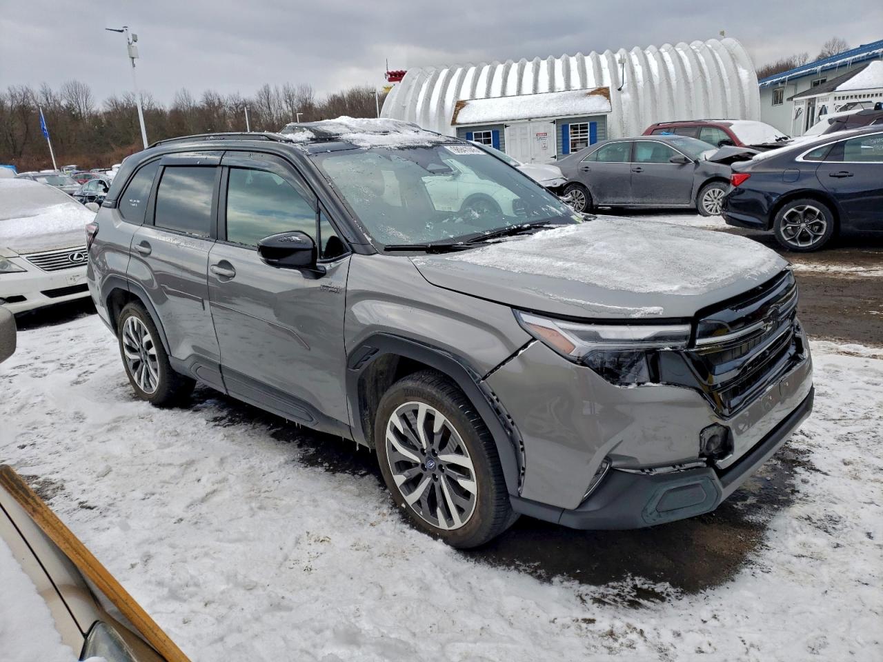 2025 SUBARU FORESTER TOURING photo 4