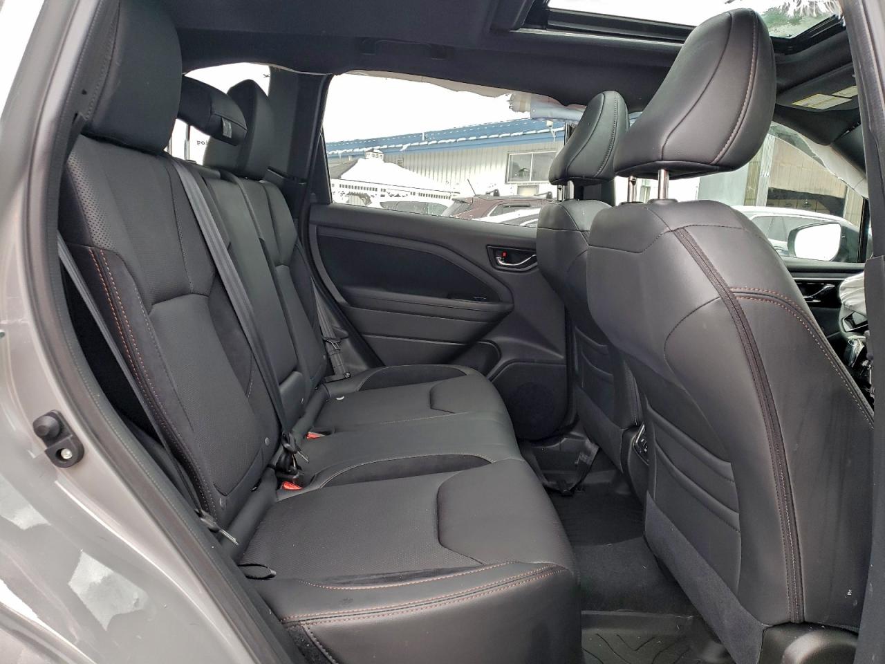 2025 SUBARU FORESTER TOURING photo 10