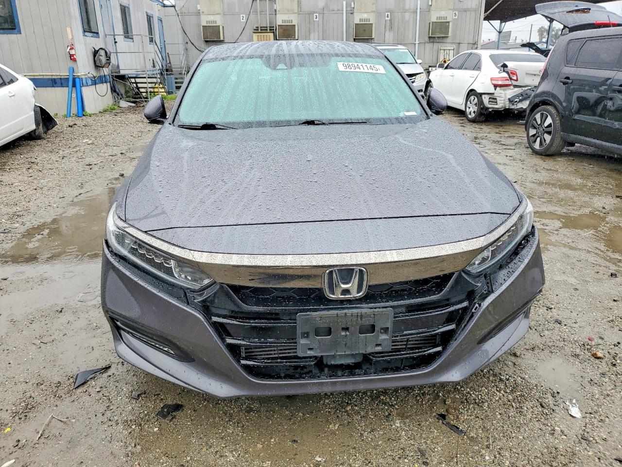 2018 HONDA ACCORD SPORT photo 5